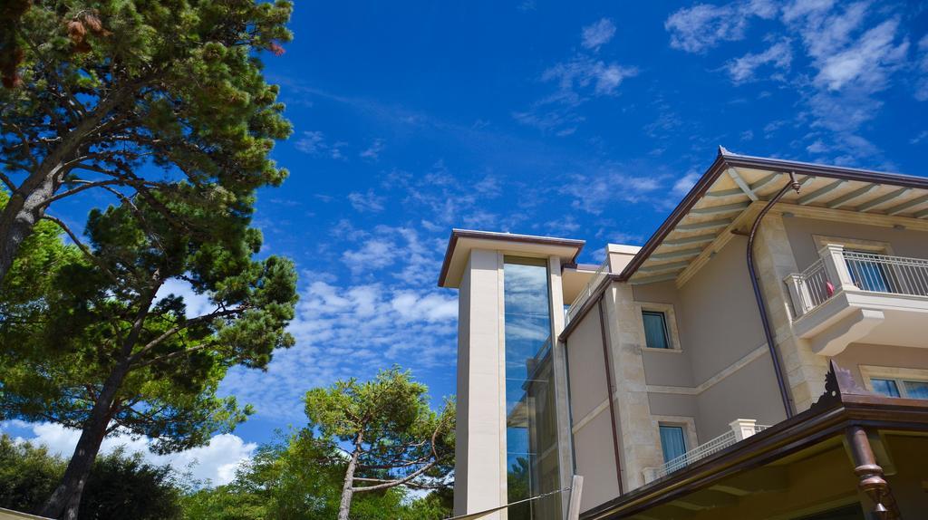 Hotel Villa Elsa Marina di Massa Eksteriør bilde