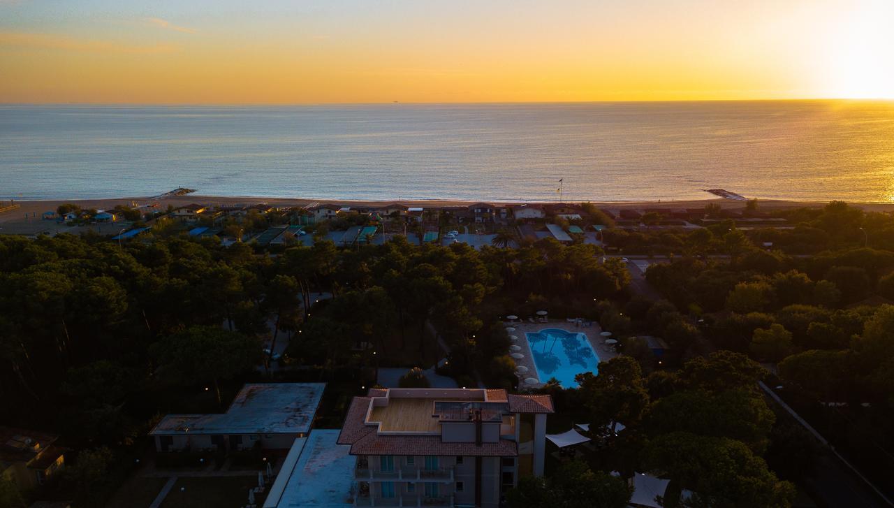 Hotel Villa Elsa Marina di Massa Eksteriør bilde