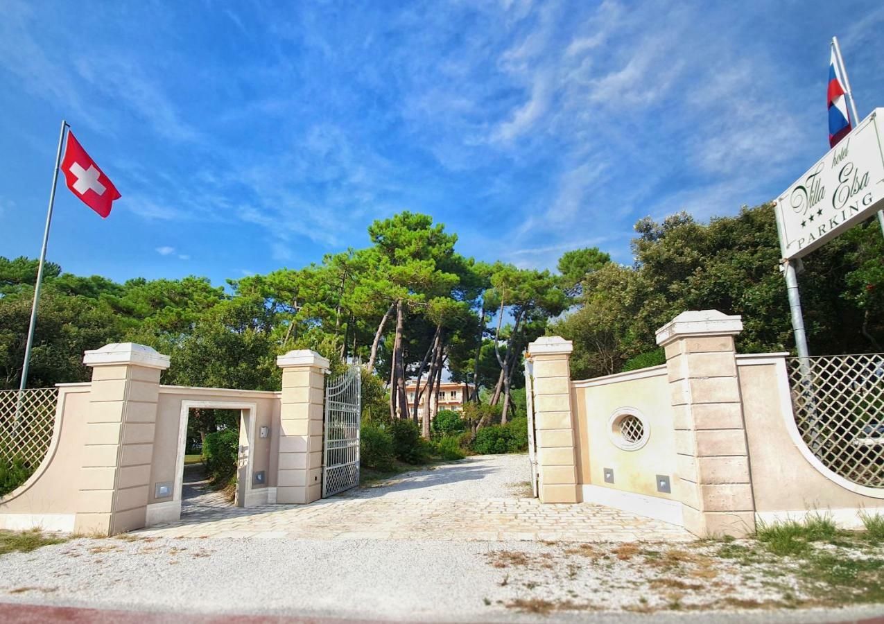 Hotel Villa Elsa Marina di Massa Eksteriør bilde